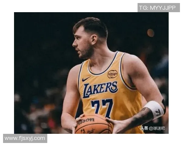 独行侠擒尼克斯！克里斯蒂险破克莱记录！克莱更猛三场进16记三分