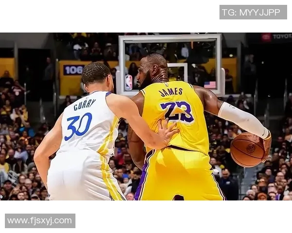 湖人大胜勇士！三核轰66分，替补齐发挥，勇士3首发狂铁！